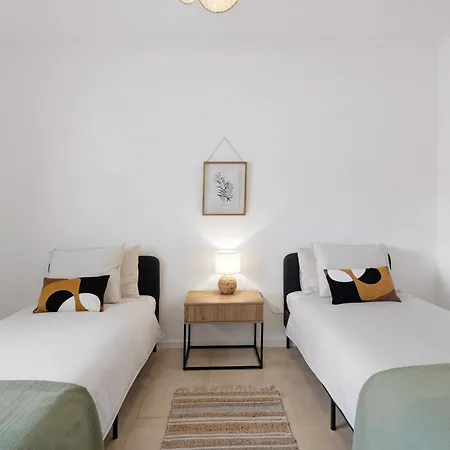 And Sea Apartment